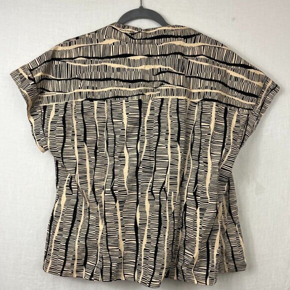 Nine‎ West Short Sleeve Wrap Blouse Womens XL Boho Office Funky Abstract - Picture 6 of 10